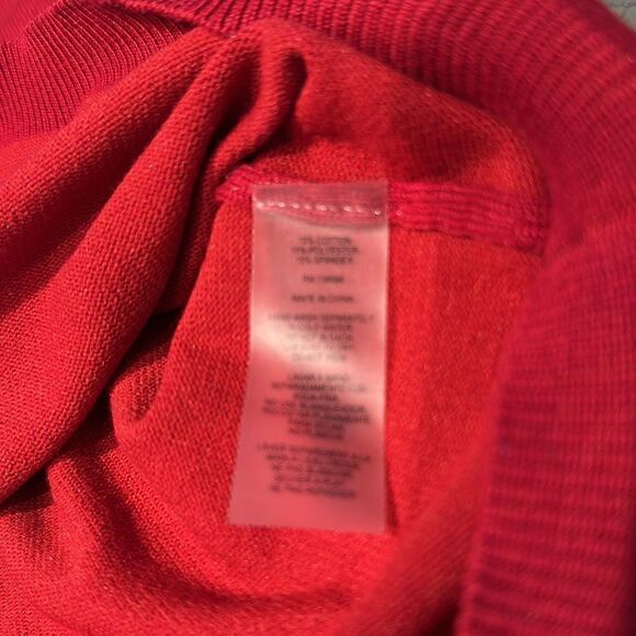 Vila Milano Ruffled Red Top Size Large - Picture 5 of 5